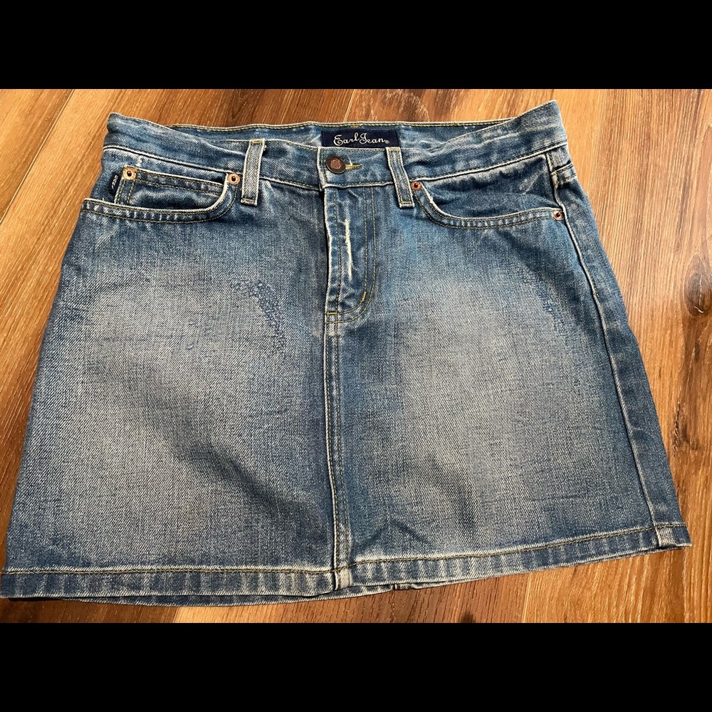 Earl Jeans sz SM  denim mini skirt